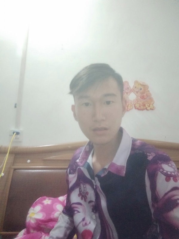 唯美的爱情故事的第四张照片--周口闪婚服务中心